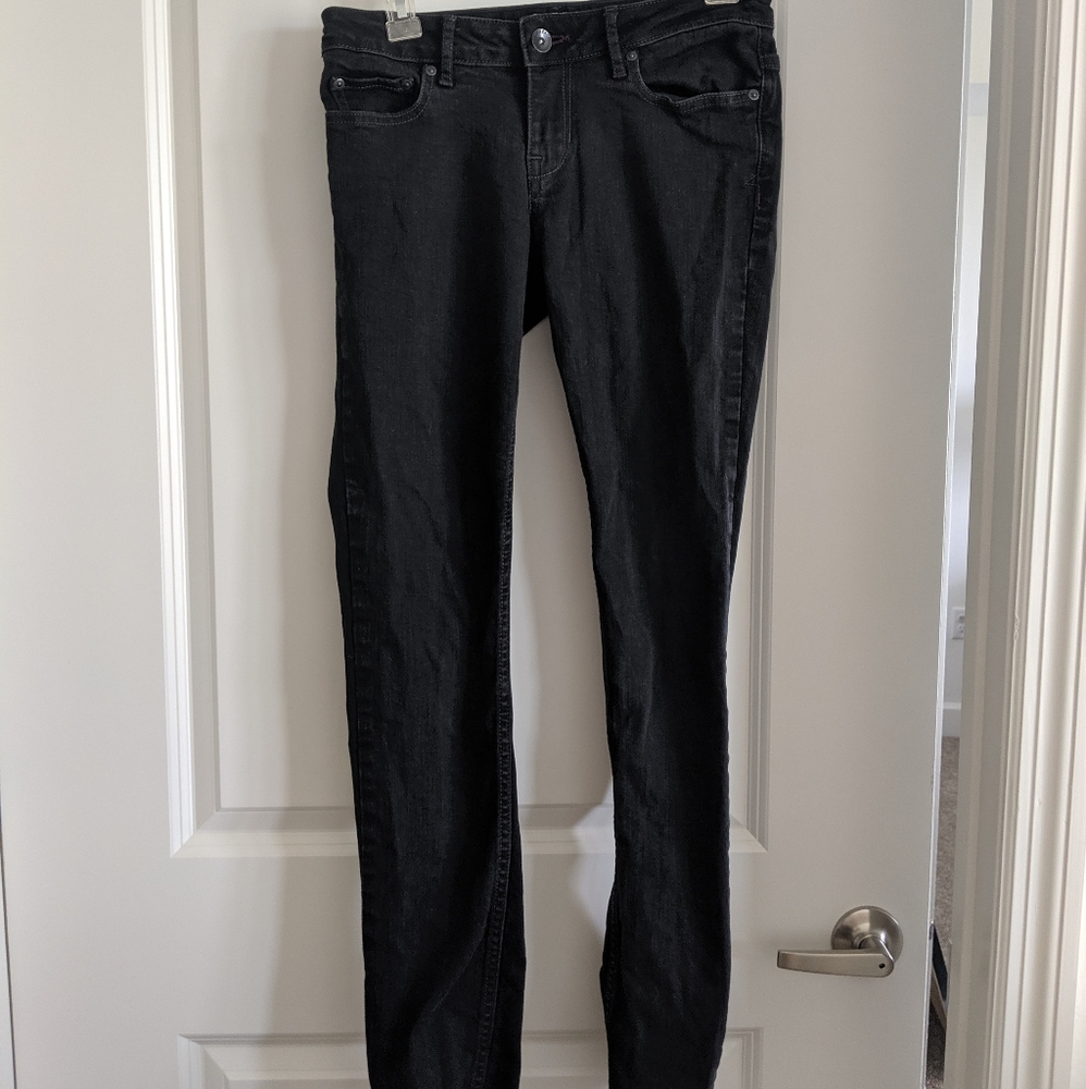 Black Aeropostale jeans